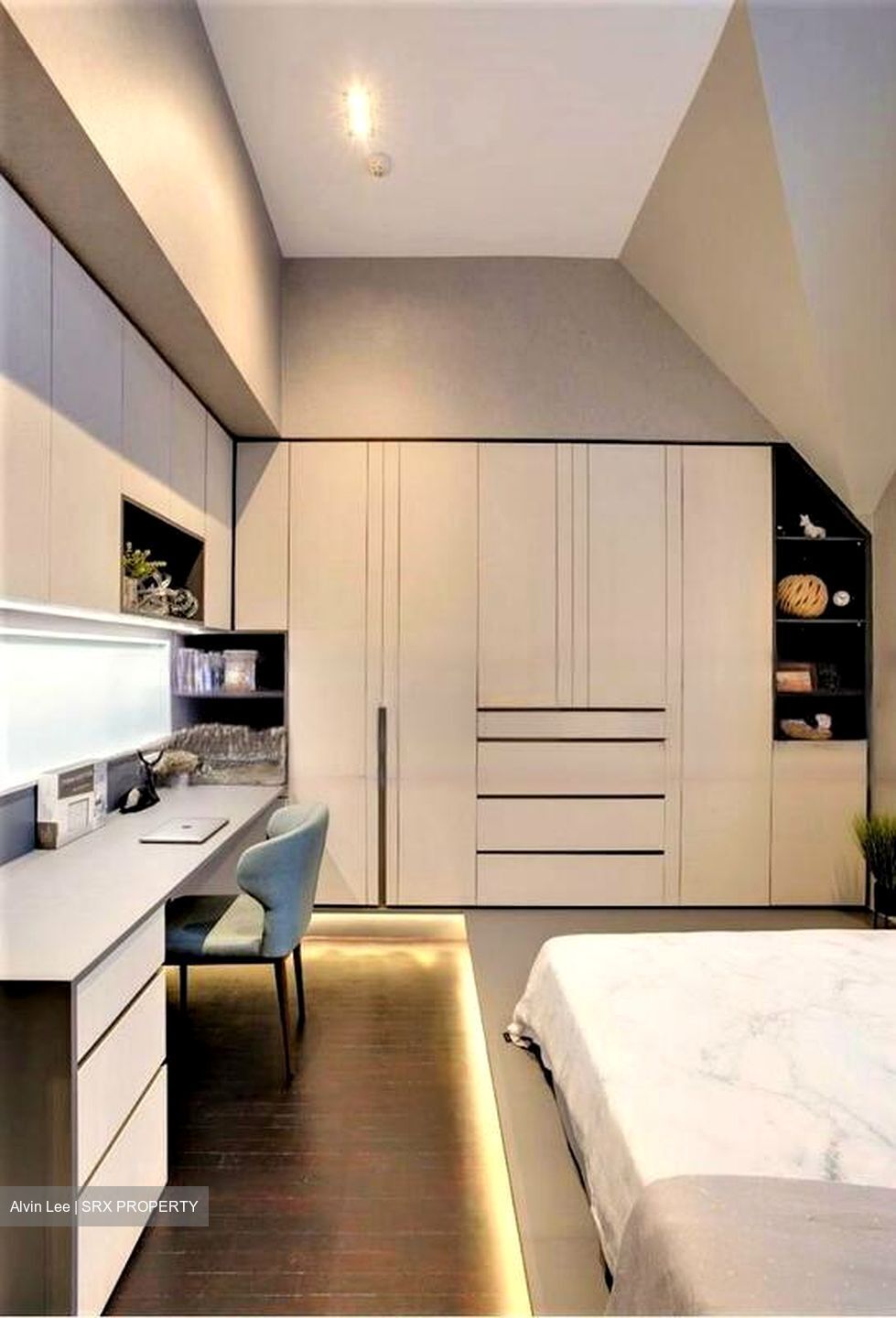 The Springfield (D16), Terrace #500317201